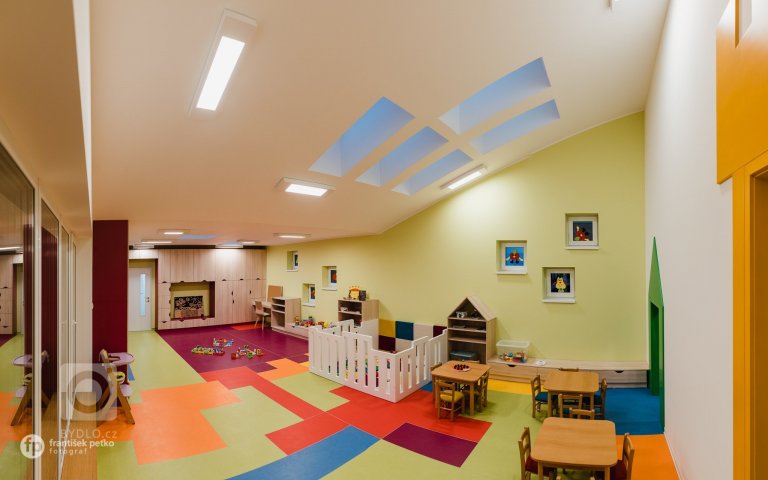 add picture to album