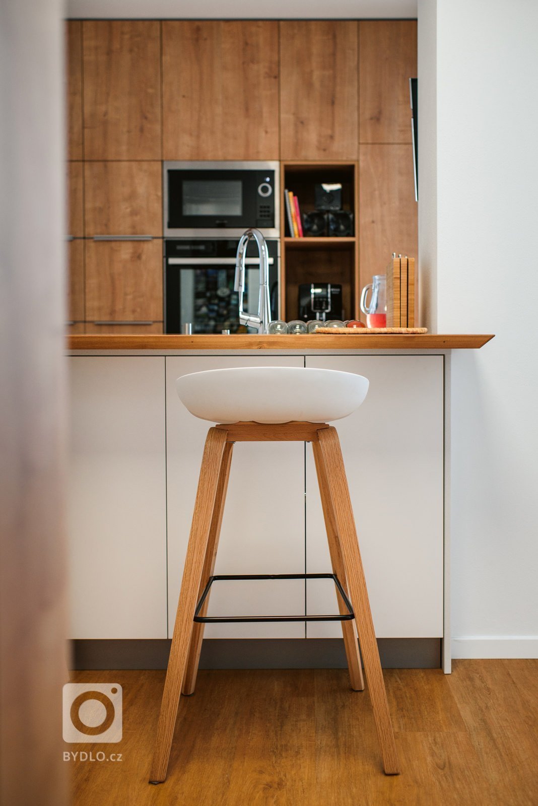 Novorealizovaný interiér v Považskej Bystrici podľa nášho návrhu sa dočkal svojho ukončenia. Nový interiéru do rodinného domu zo 70. rokov. Veríme, že vďaka…