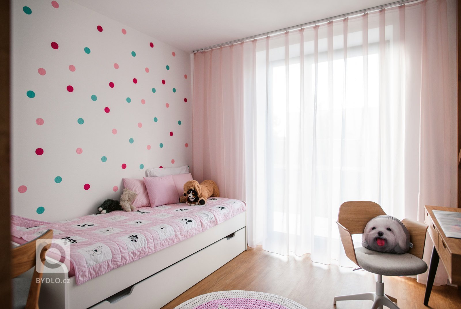 Novorealizovaný interiér v Považskej Bystrici podľa nášho návrhu sa dočkal svojho ukončenia. Nový interiéru do rodinného domu zo 70. rokov. Veríme, že vďaka…