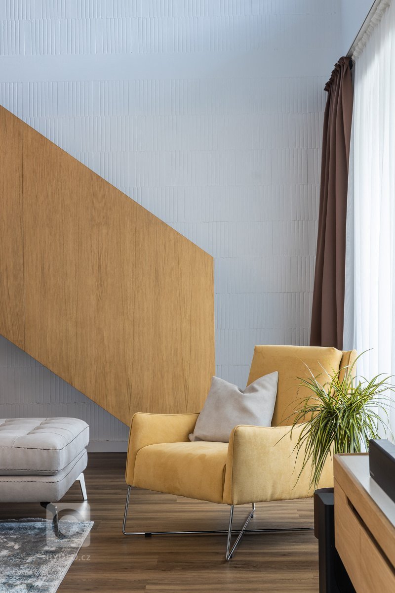 rodinný dom v obci jasenica sa u nás rodil už od samotnej štúdie. pri návrhu interiéru sme ku spokojnosti klientov zapracovali najmä požiadavku aby interiér…