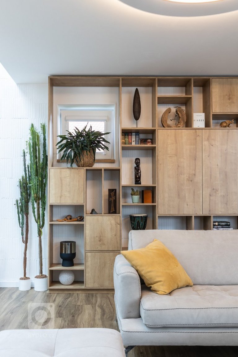 add picture to album