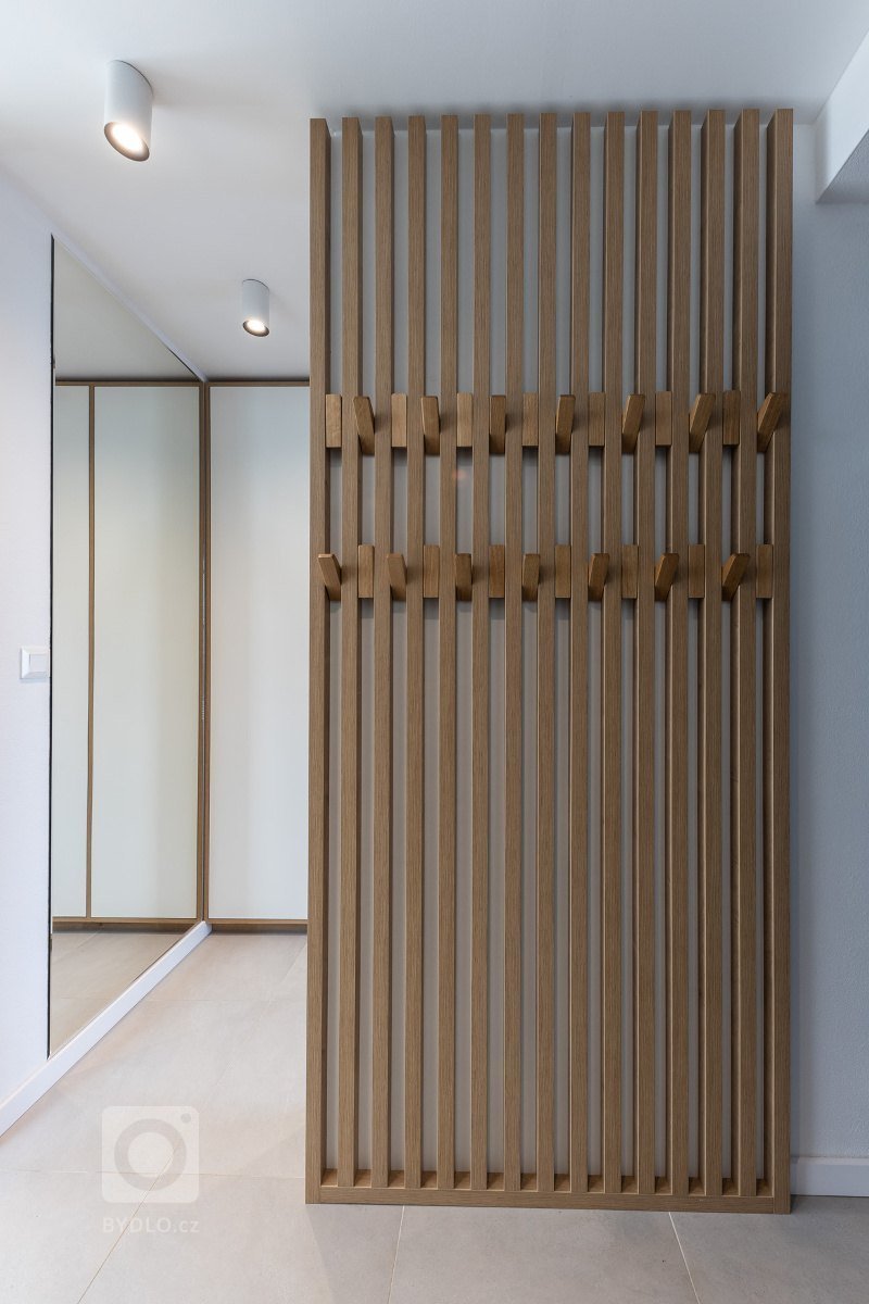 rodinný dom v obci jasenica sa u nás rodil už od samotnej štúdie. pri návrhu interiéru sme ku spokojnosti klientov zapracovali najmä požiadavku aby interiér…