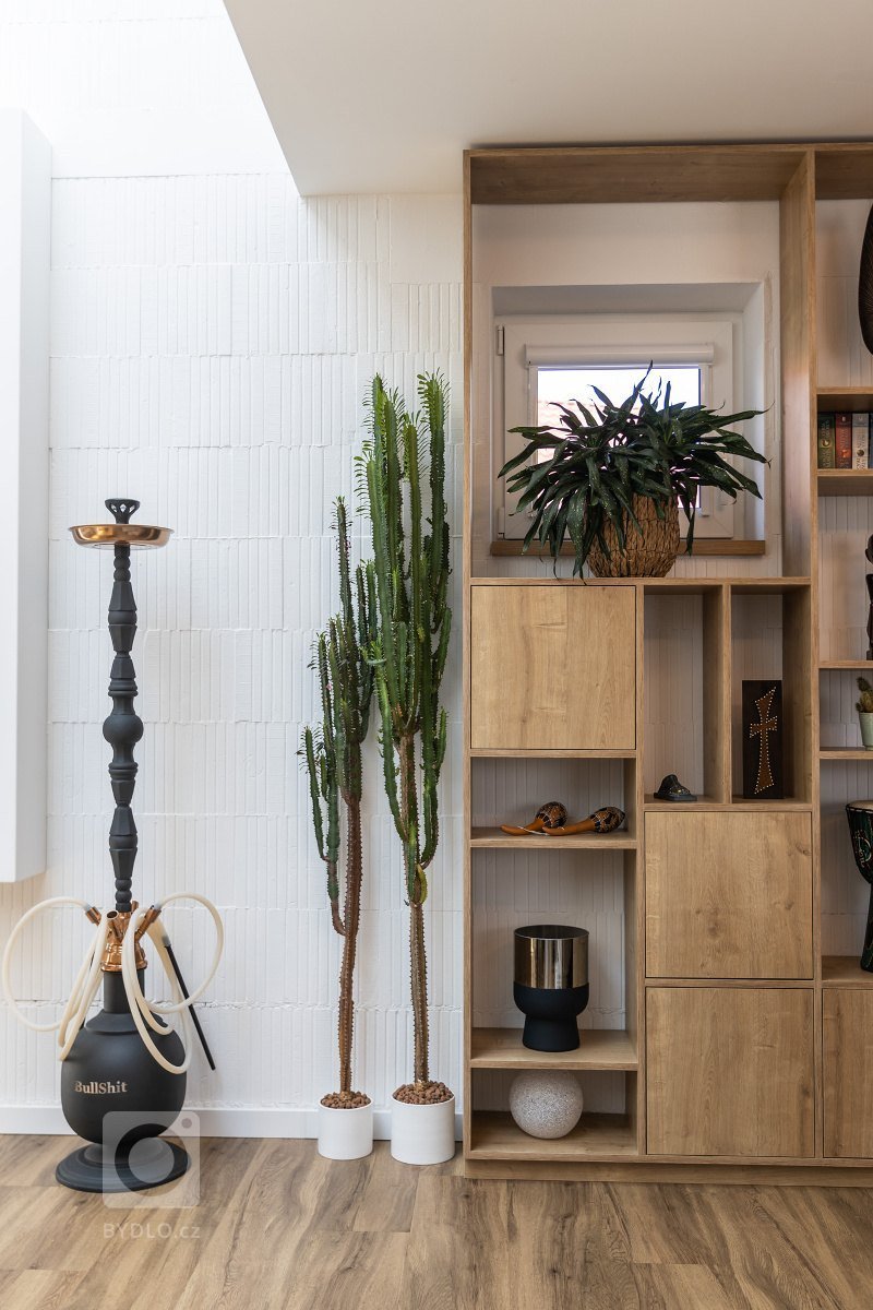 rodinný dom v obci jasenica sa u nás rodil už od samotnej štúdie. pri návrhu interiéru sme ku spokojnosti klientov zapracovali najmä požiadavku aby interiér…