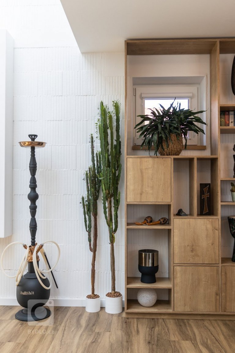 add picture to album