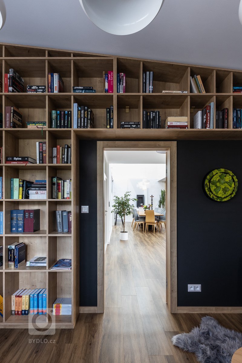 rodinný dom v obci jasenica sa u nás rodil už od samotnej štúdie. pri návrhu interiéru sme ku spokojnosti klientov zapracovali najmä požiadavku aby interiér…