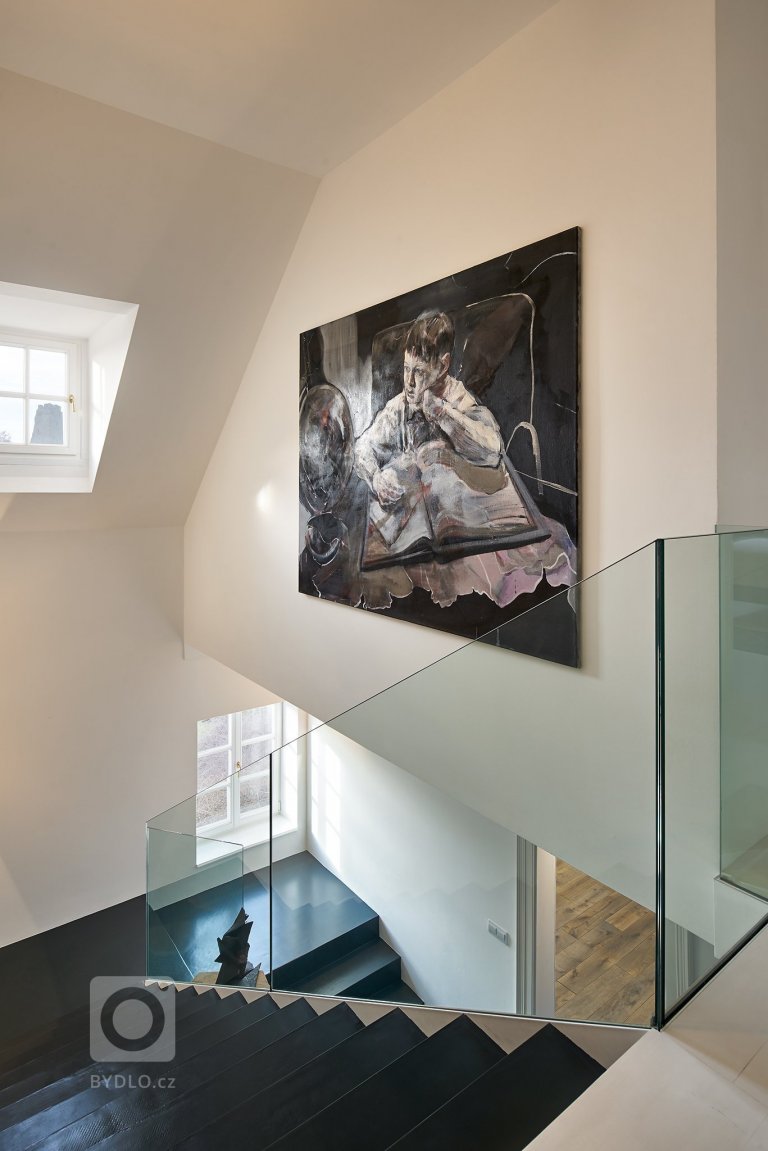 add picture to album