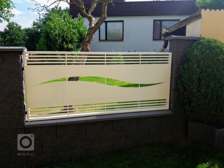 add picture to album