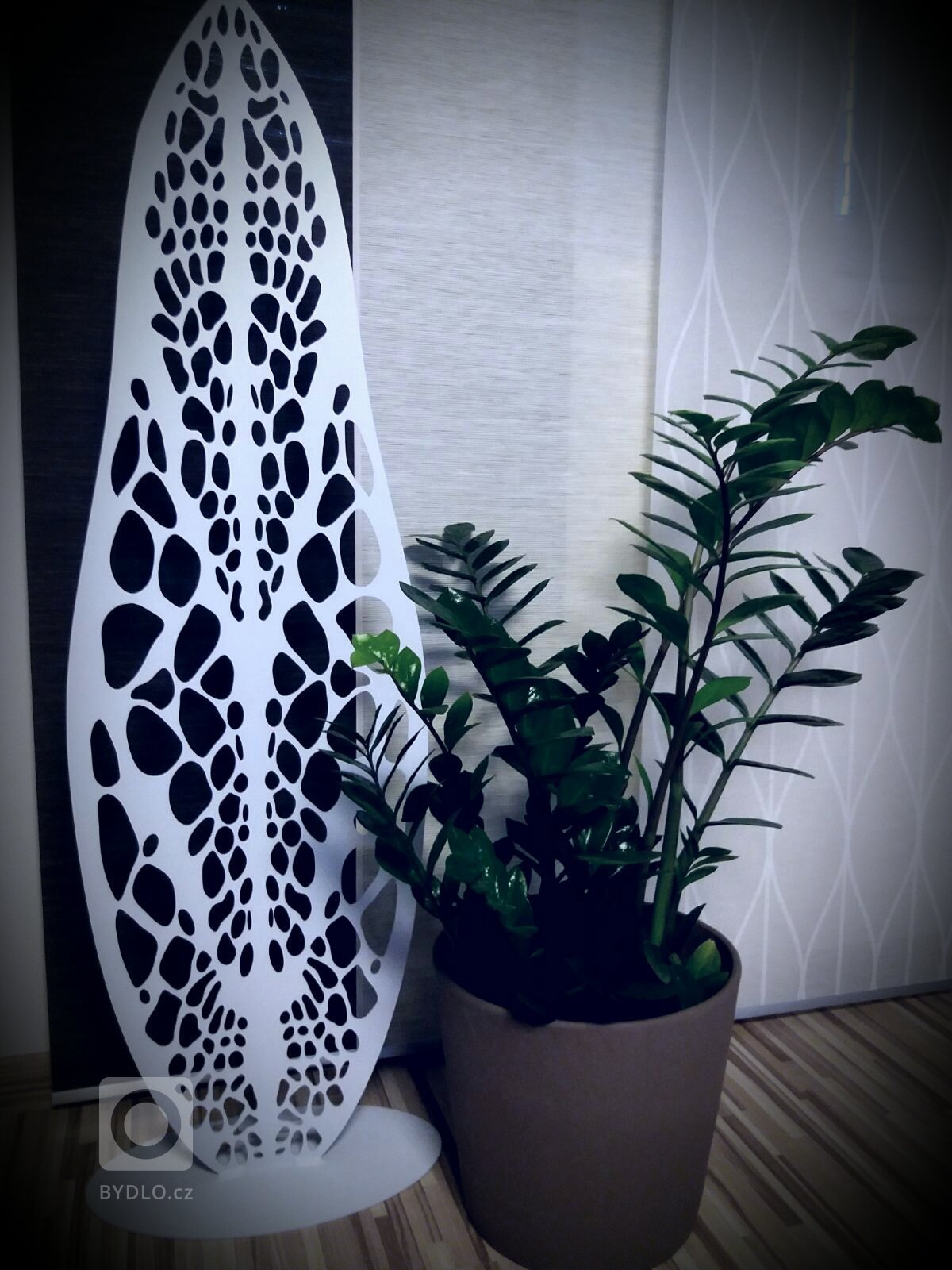 Designový doplněk - list 1