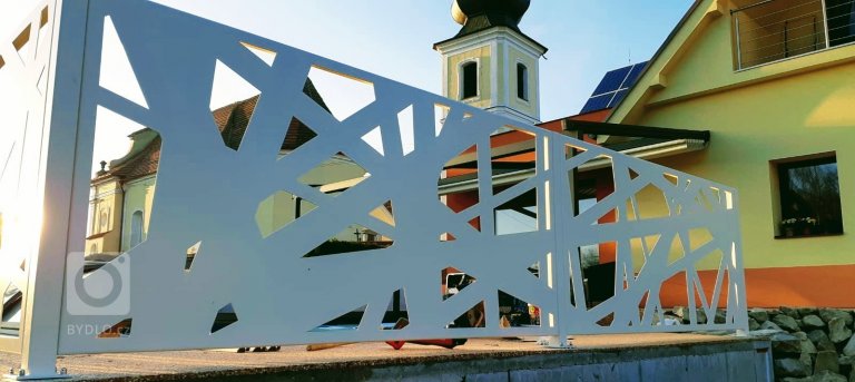 add picture to album