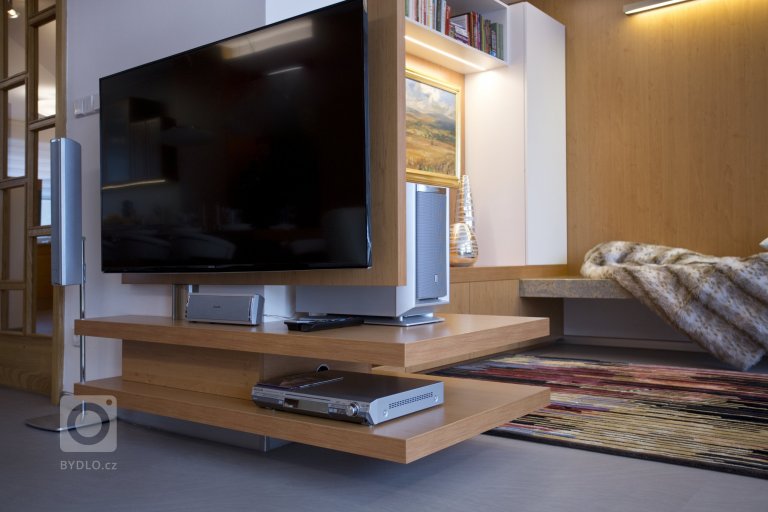 add picture to album