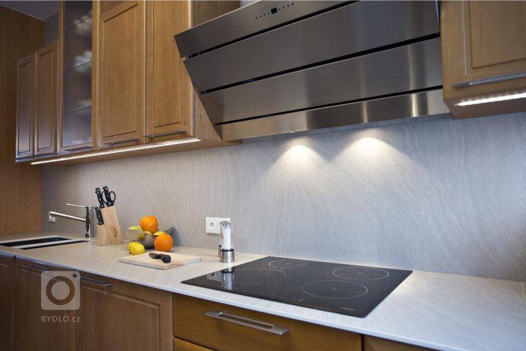 add picture to album