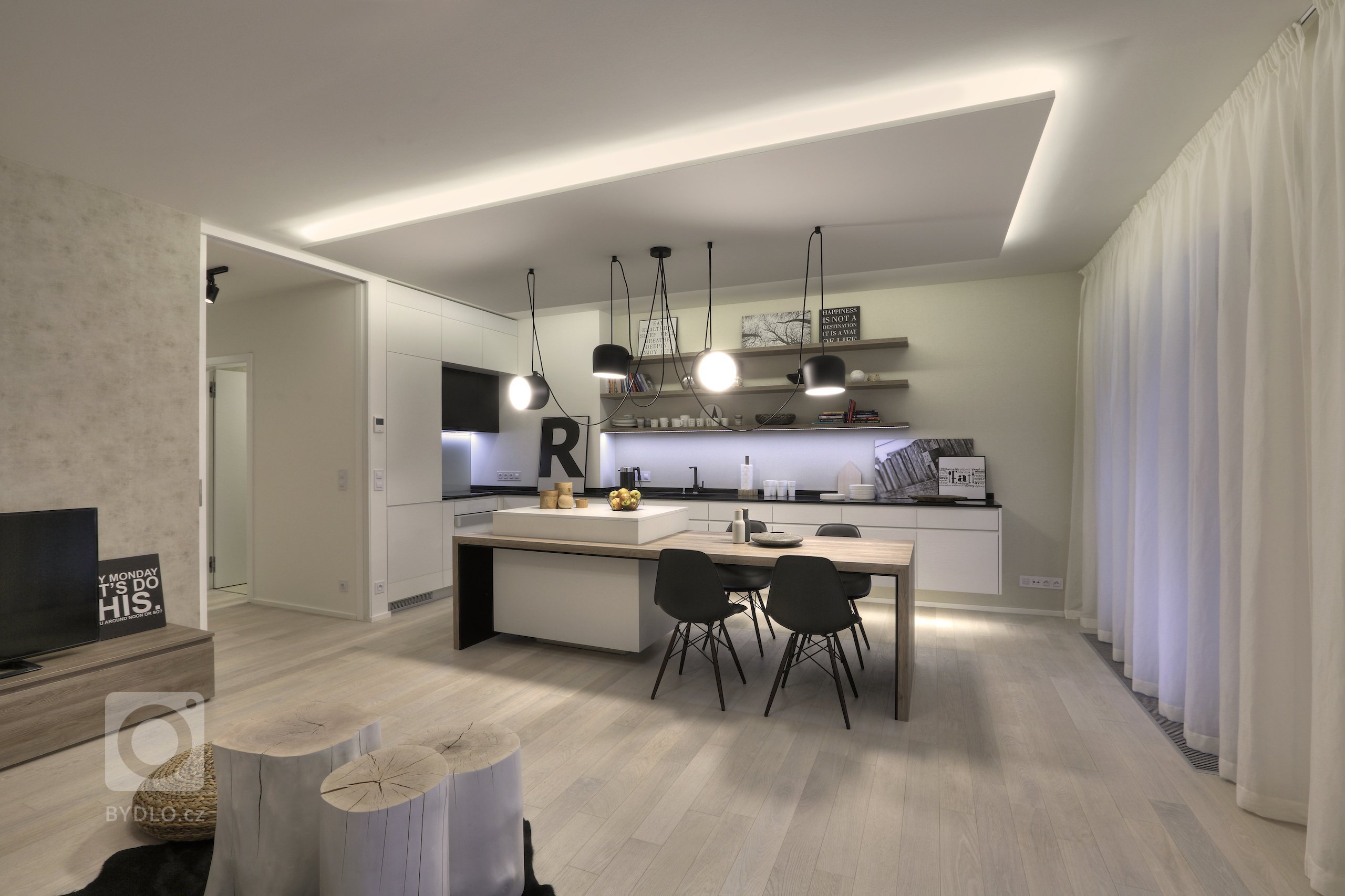 Interiér, který vypráví podmanivý příběh. Tak by se dala ve stručnosti charakterizovat nejnovější realizace Ateliéru Kunc Architects v&nbsp;pražském Karlíně.…