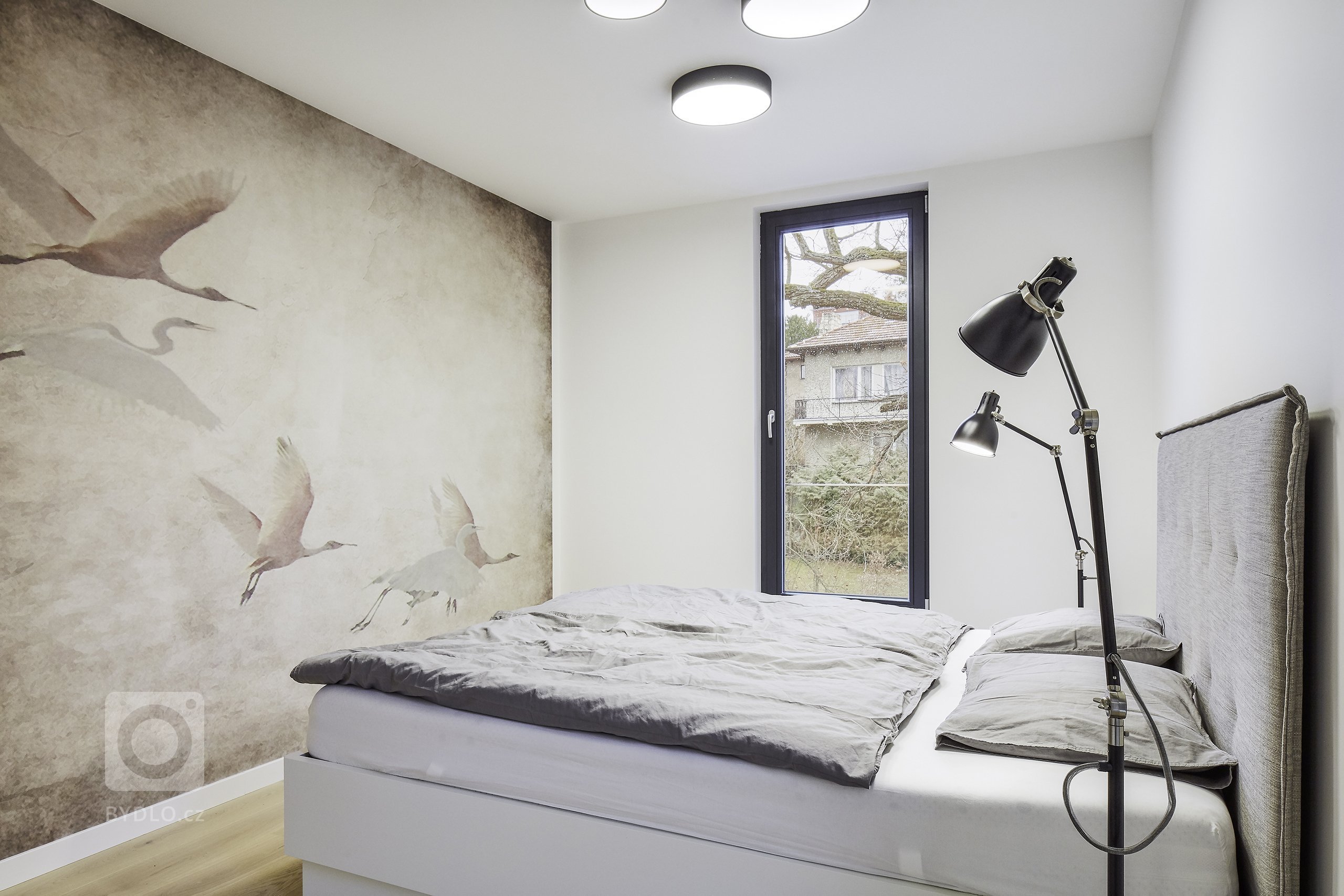 Byt v Barrandovských zahradách

Tentokrát šlo o to získat bydlení ve městě, co nejlepší možné místo. Takový byt, útočiště když chcete být chvilku sami nebo…