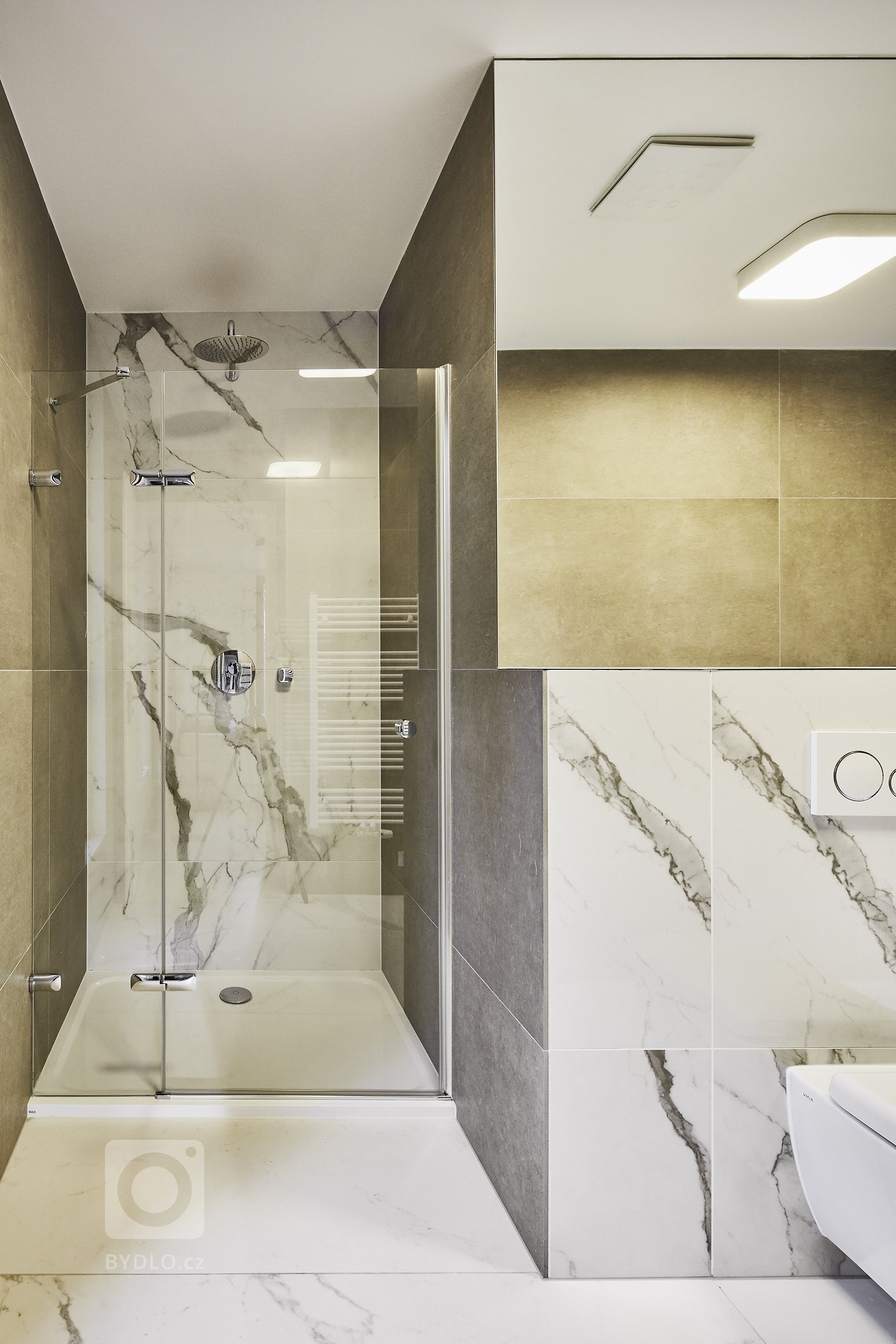 Byt v Barrandovských zahradách

Tentokrát šlo o to získat bydlení ve městě, co nejlepší možné místo. Takový byt, útočiště když chcete být chvilku sami nebo…