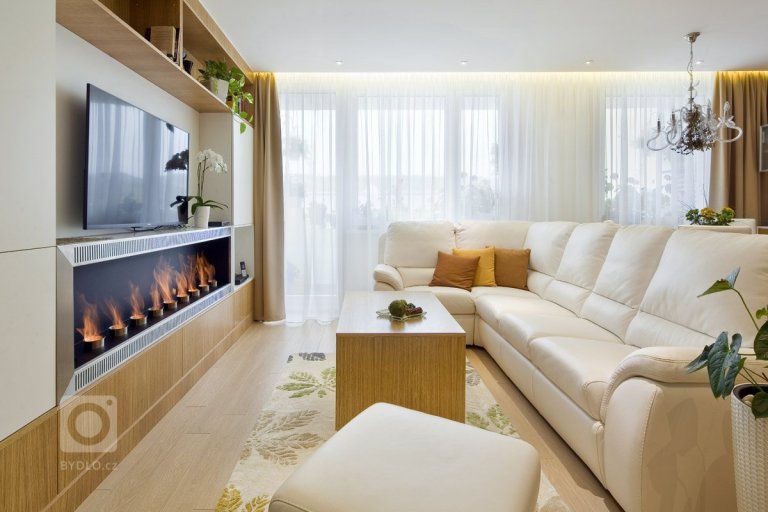 add picture to album