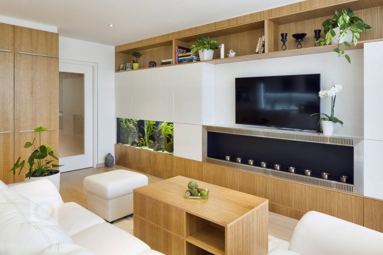 add picture to album