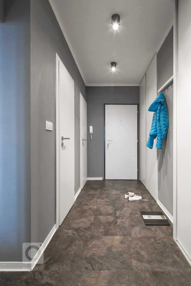 add picture to album