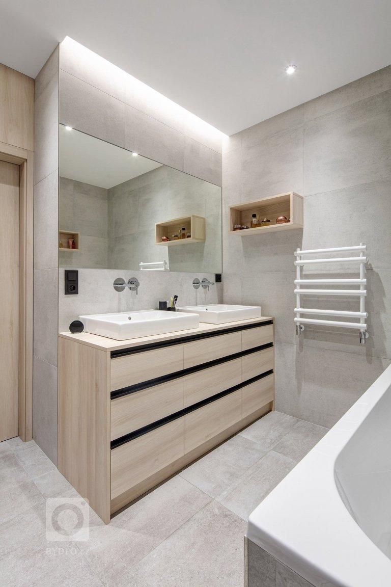 add picture to album