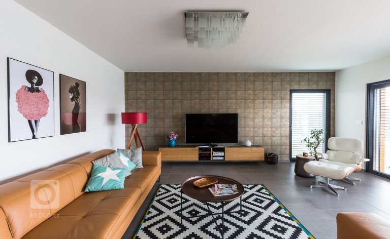 add picture to album