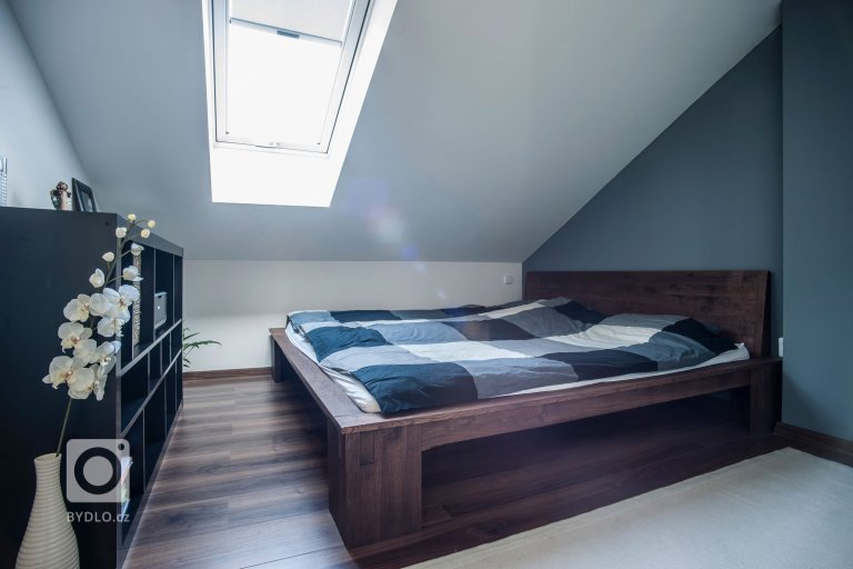 add picture to album