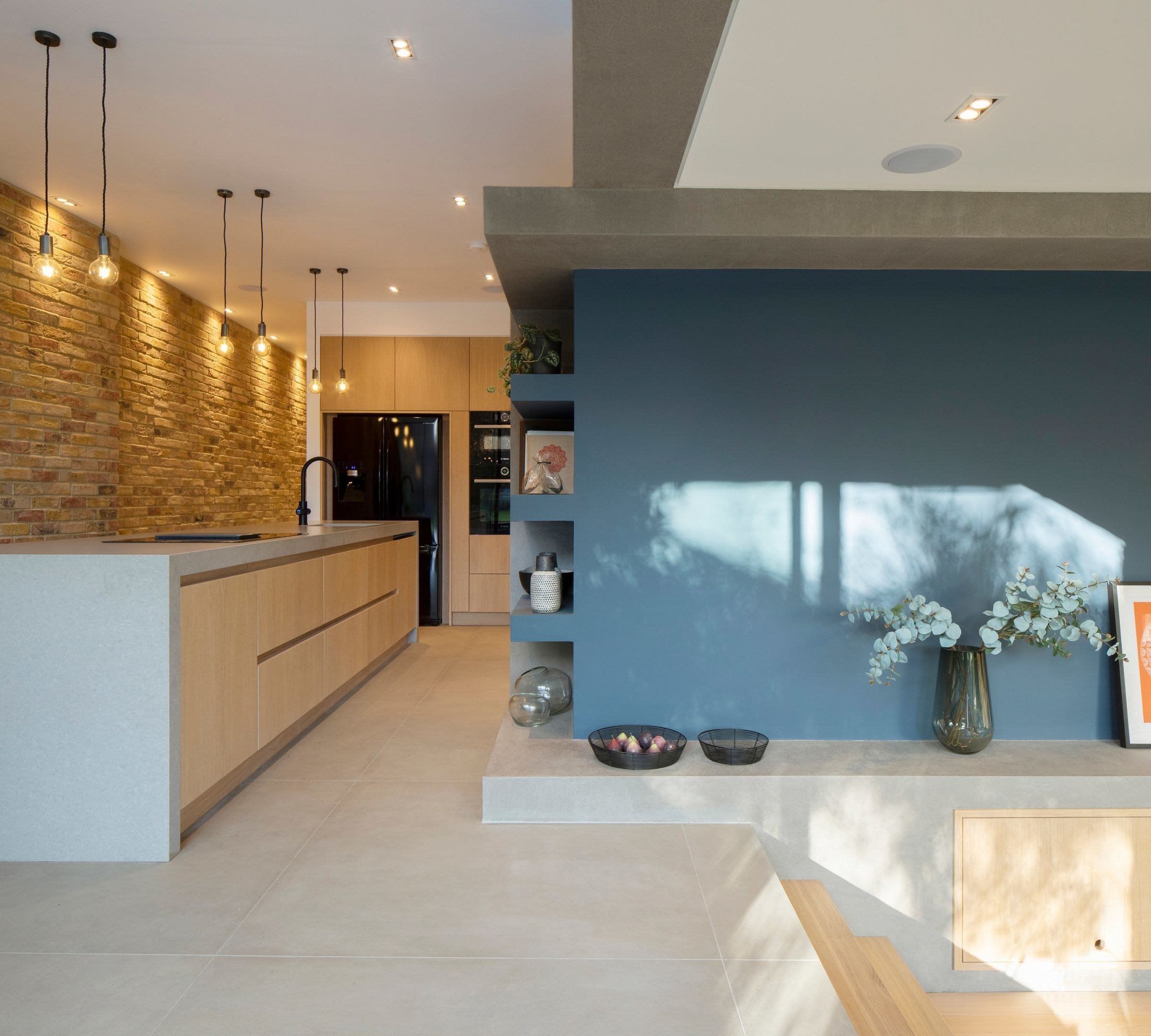 Jedinečný dům vyplnil proluku širokou pouhých 3,35 metrů