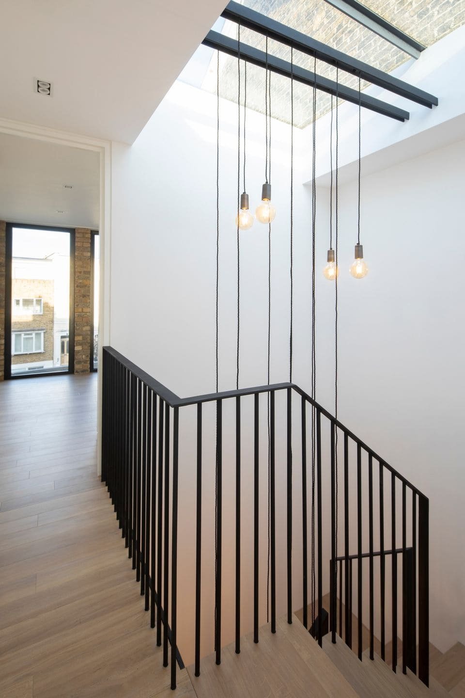 Jedinečný dům vyplnil proluku širokou pouhých 3,35 metrů