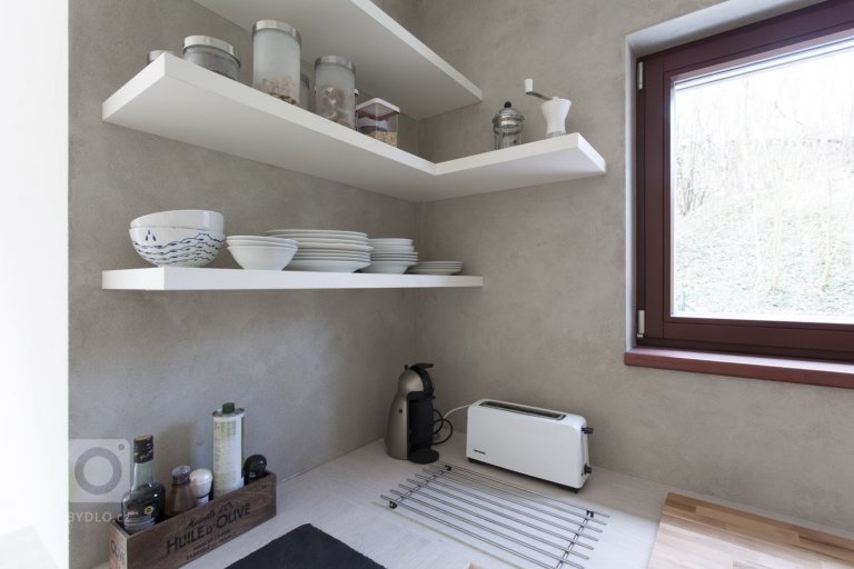 add picture to album