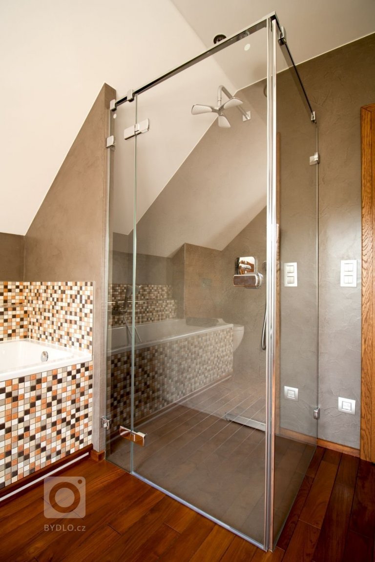 add picture to album