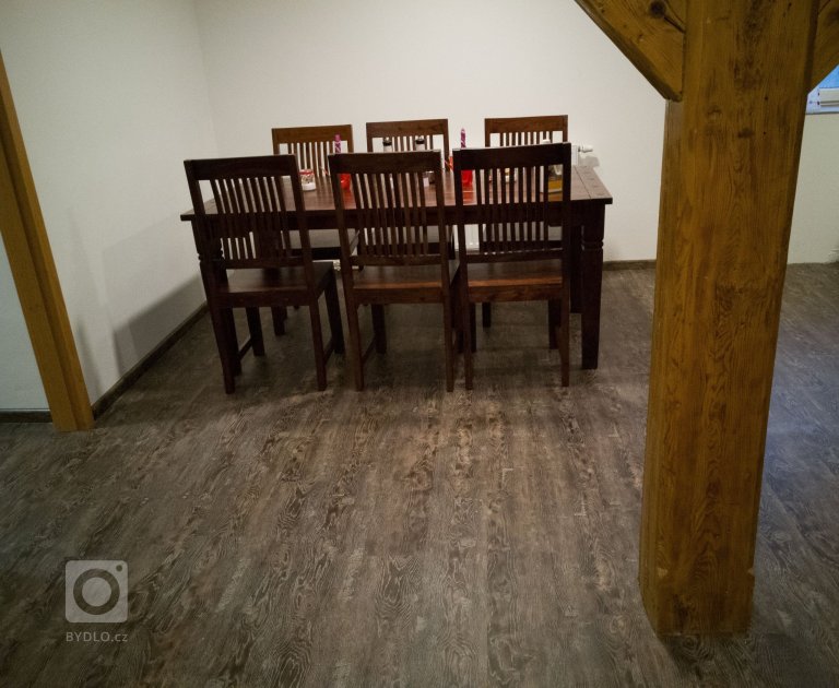 add picture to album