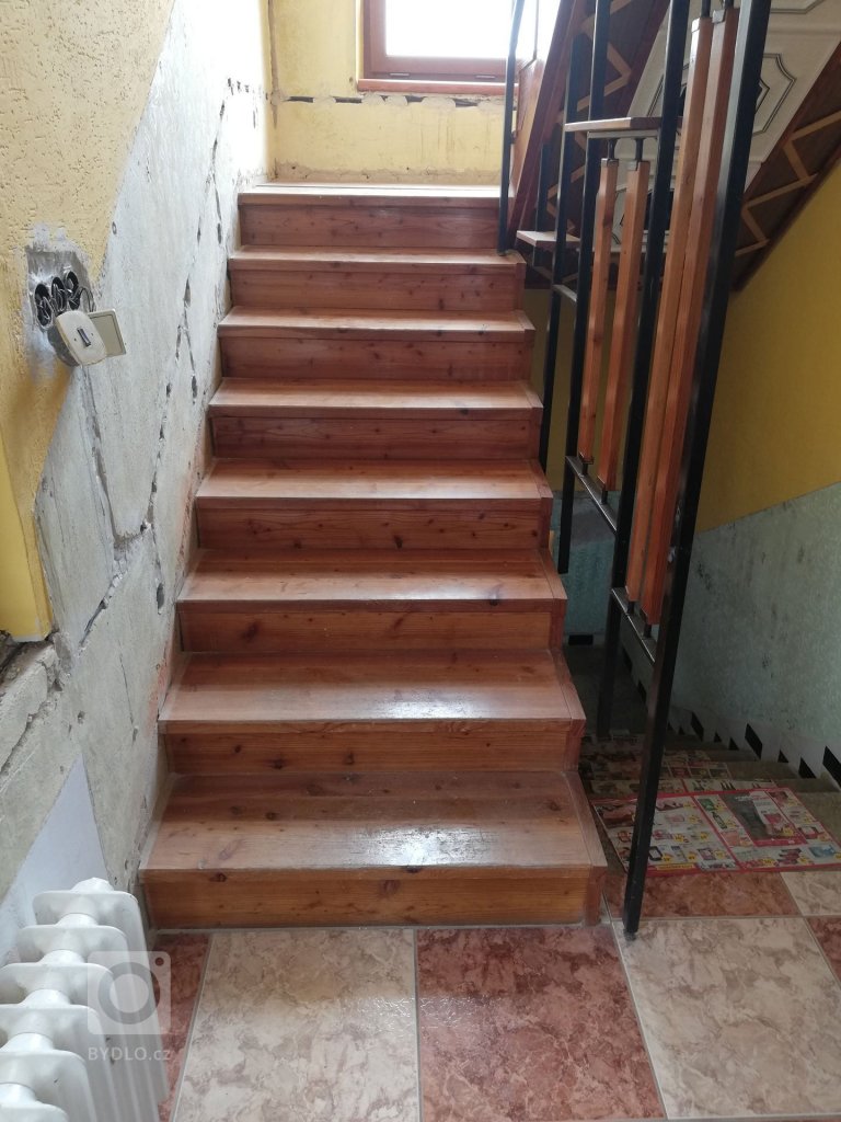 add picture to album