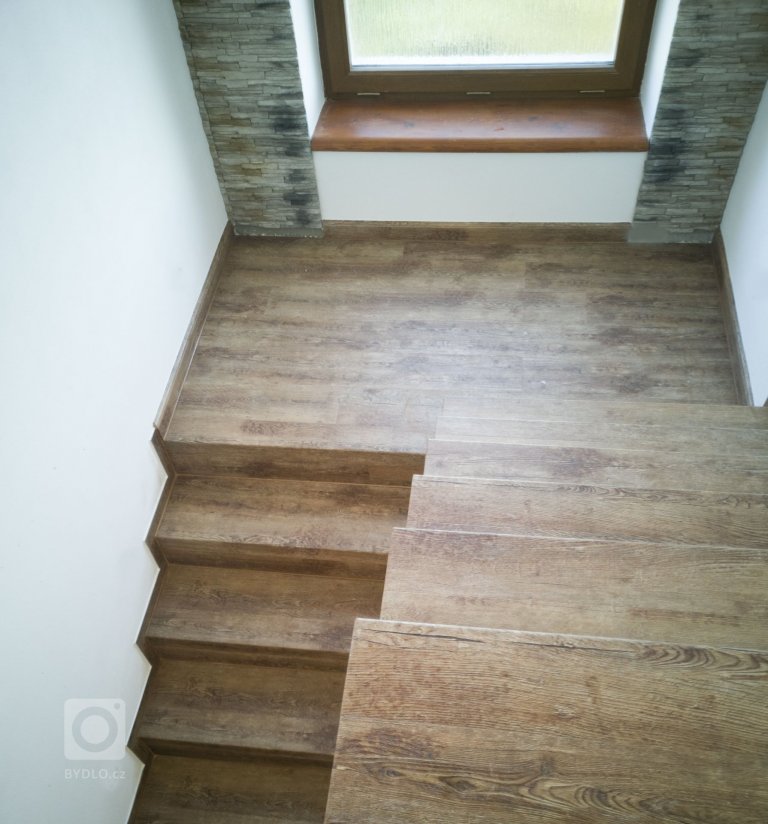 add picture to album