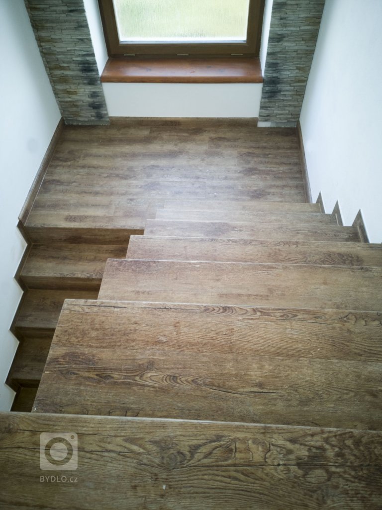 add picture to album