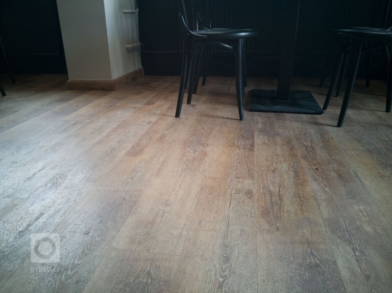 add picture to album