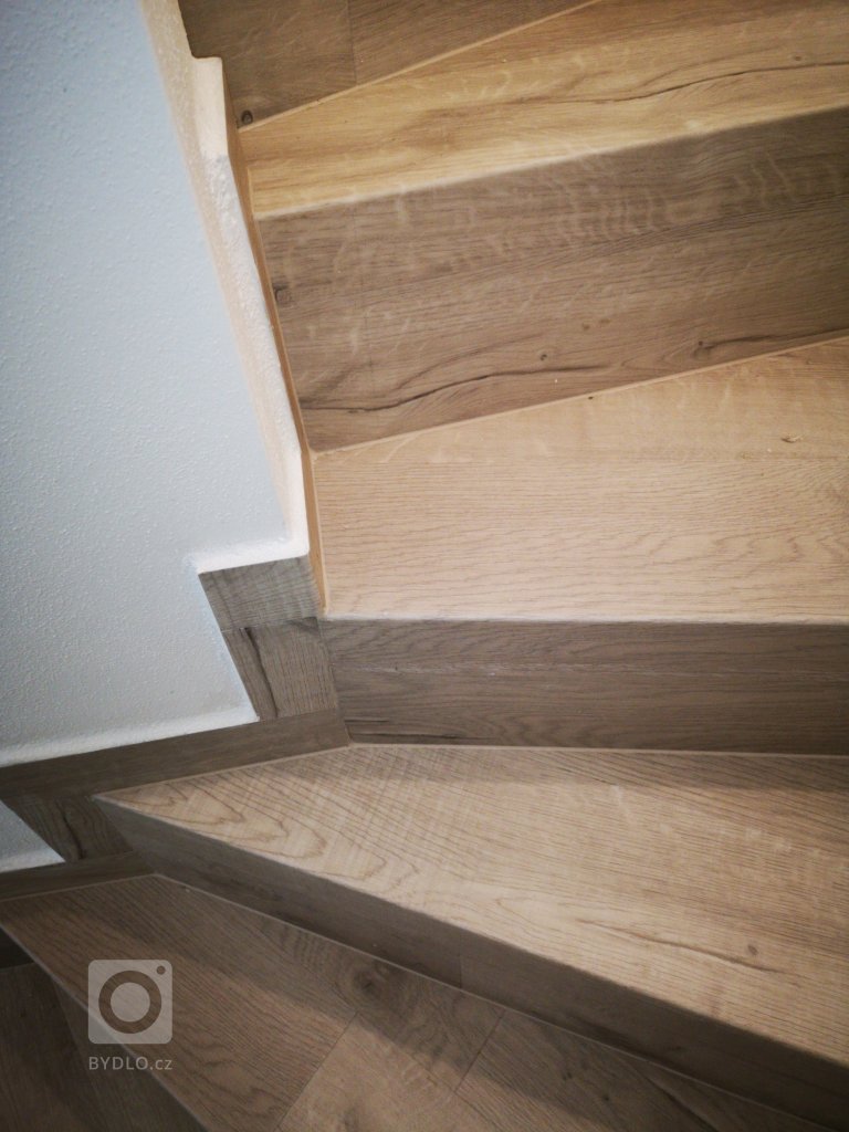 add picture to album