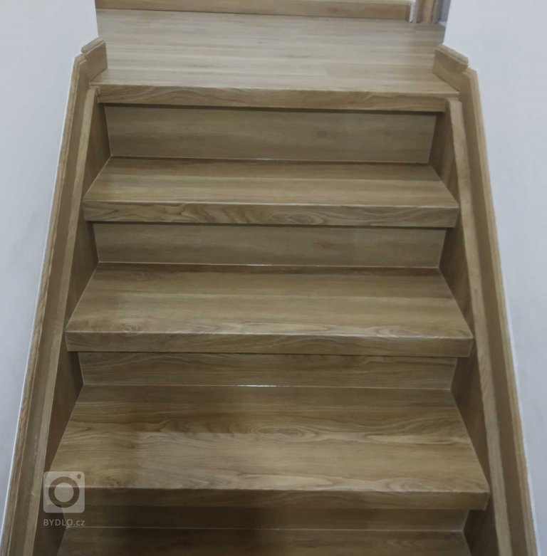 add picture to album