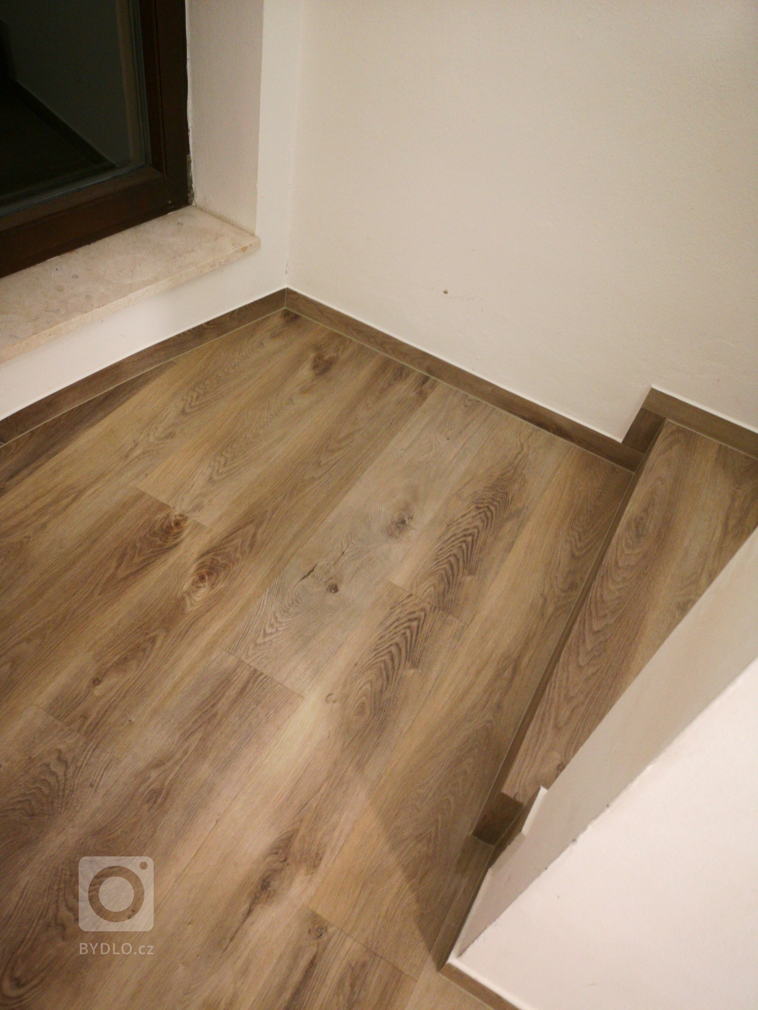 Napojení podesty na schodiště