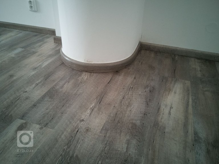 add picture to album