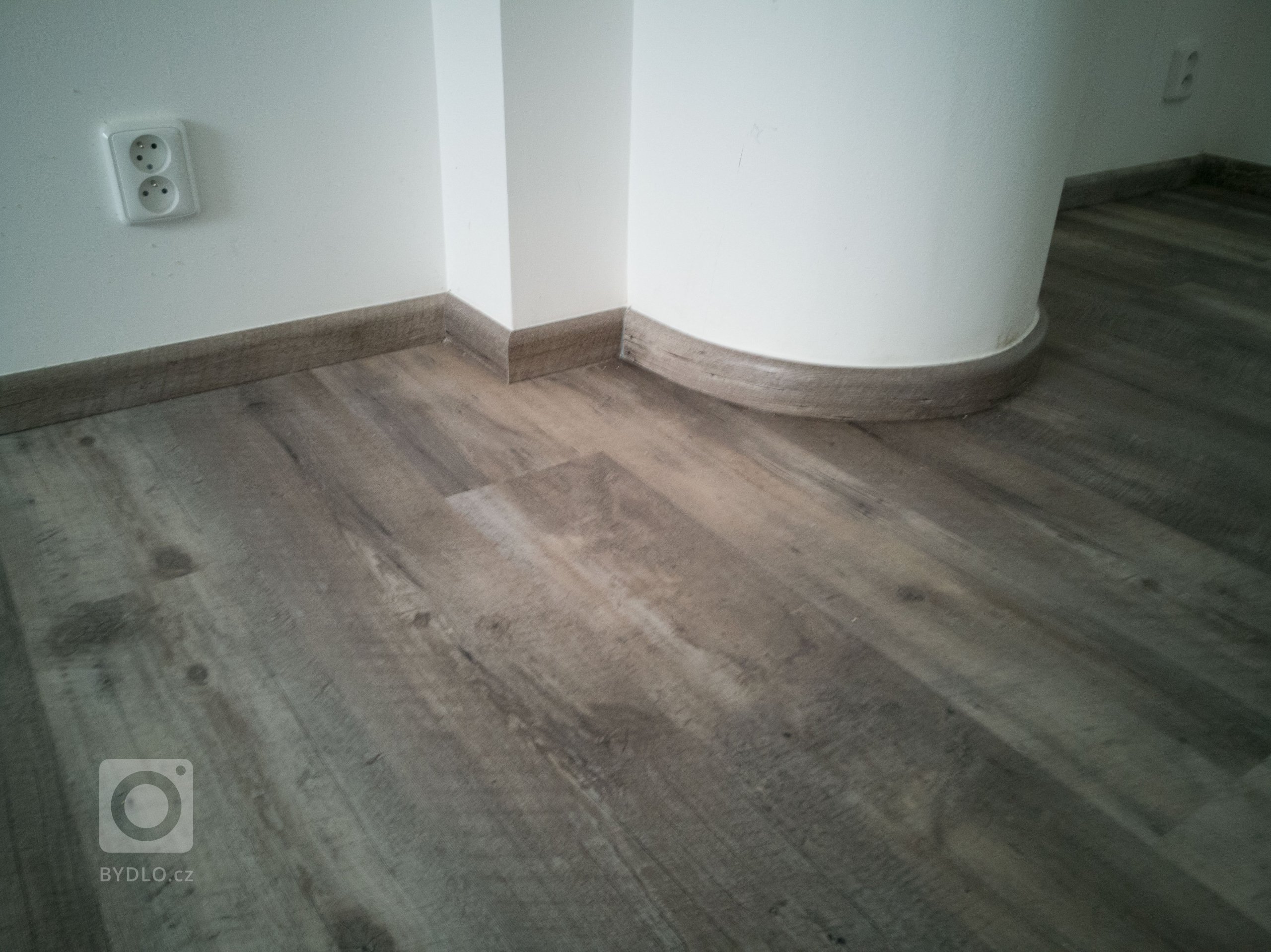 Soklové lišty BUKOMA PROFI-60 dekor Dub Pouštní