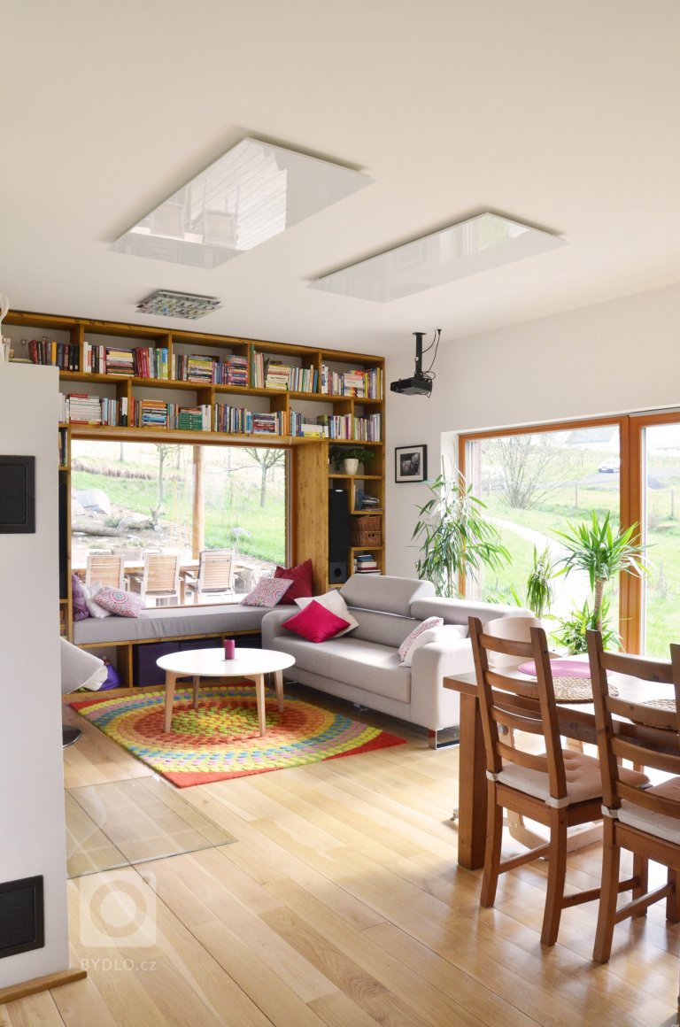 add picture to album