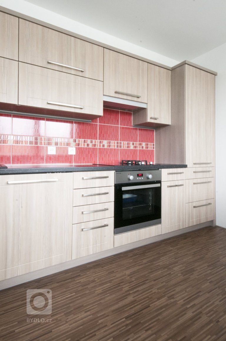 add picture to album