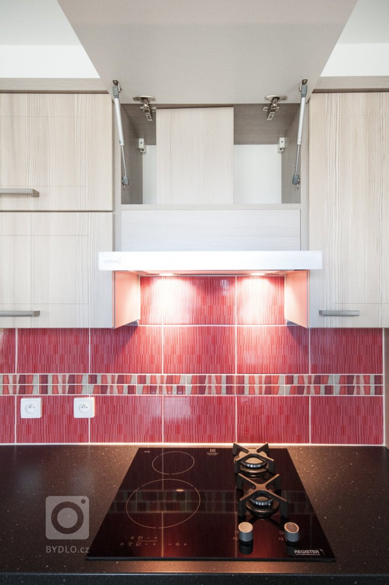 add picture to album