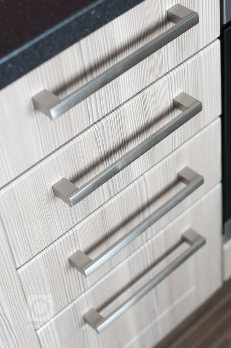 add picture to album