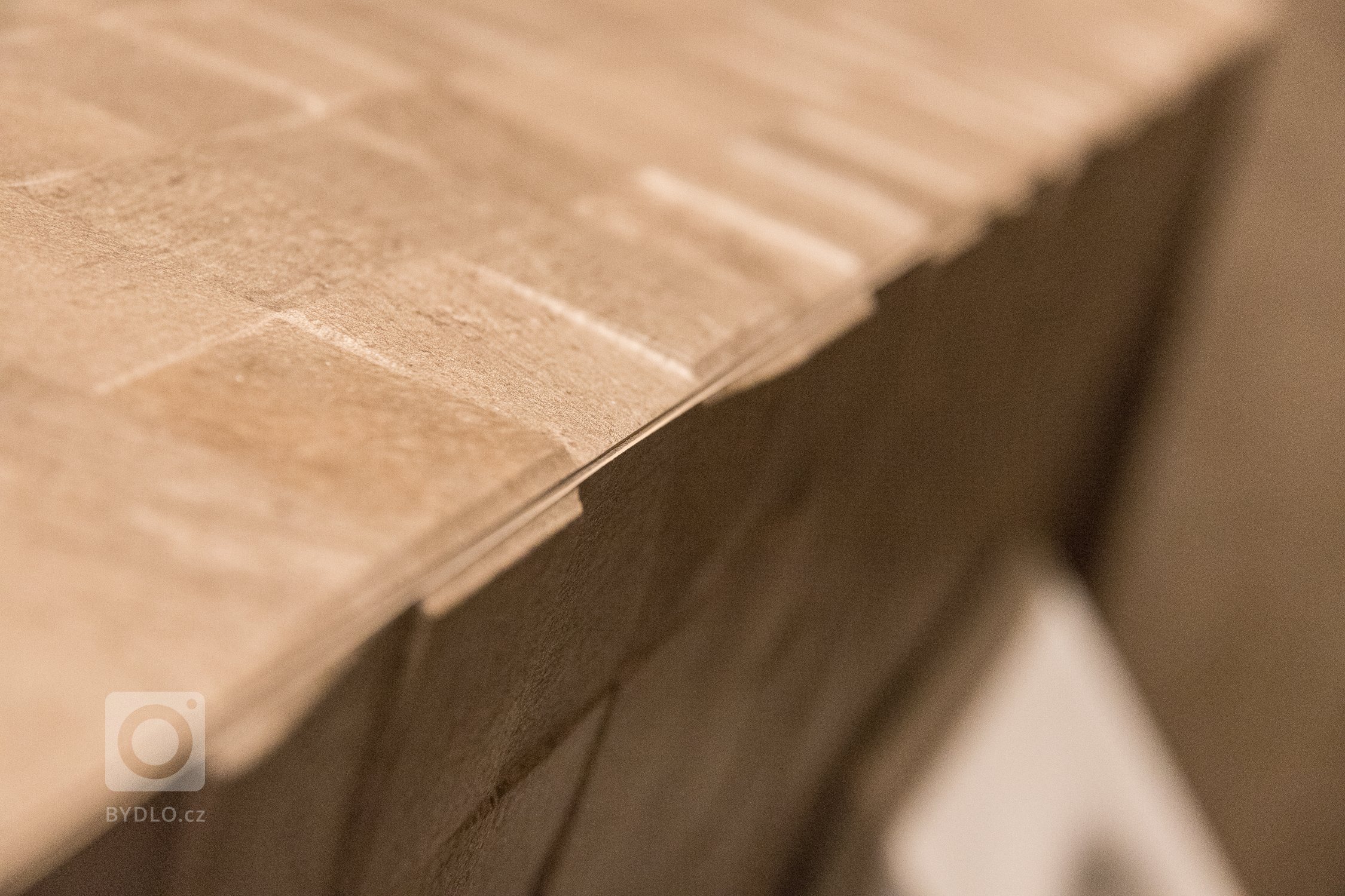 Představme si jednu z posledních realizací. Realizace moderní&nbsp;wellness zóny včetně dodávky obkladů, dlažeb a mozaiek.
