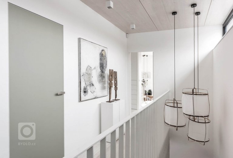 add picture to album