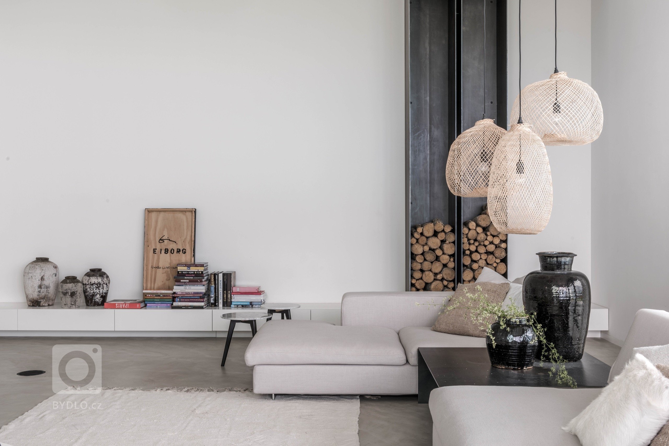 Po více než deseti letech strávených v&nbsp;zahraničí a&nbsp;několika v&nbsp;Praze se Pavel a&nbsp;Kari rozhodli přestěhovat do Zlína a&nbsp;postavit si tu…