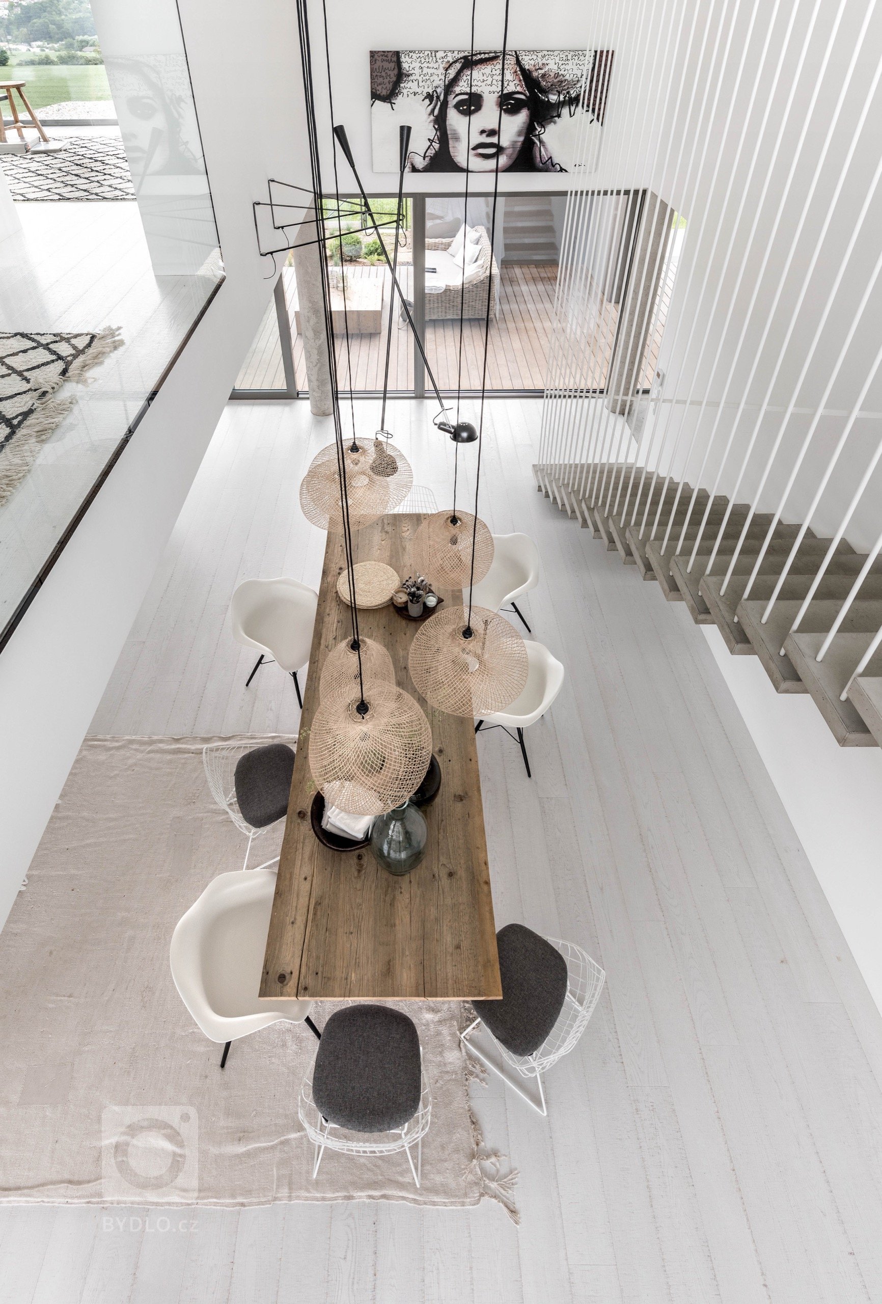 Po více než deseti letech strávených v&nbsp;zahraničí a&nbsp;několika v&nbsp;Praze se Pavel a&nbsp;Kari rozhodli přestěhovat do Zlína a&nbsp;postavit si tu…