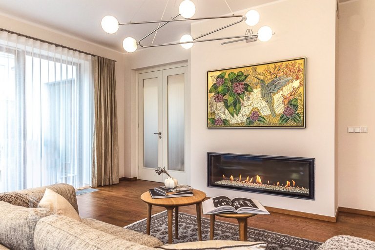 add picture to album