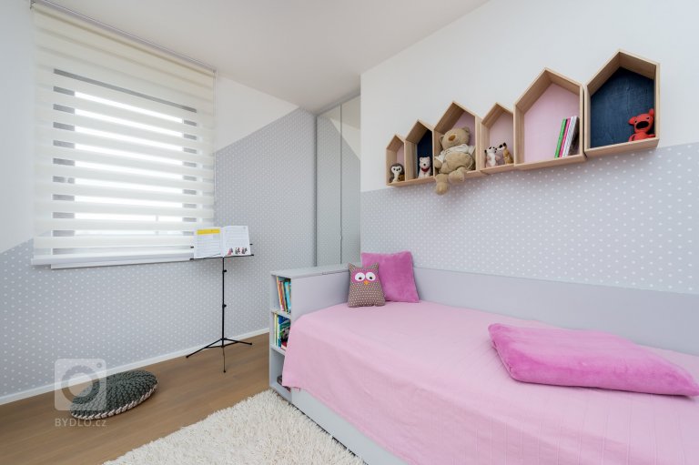 add picture to album