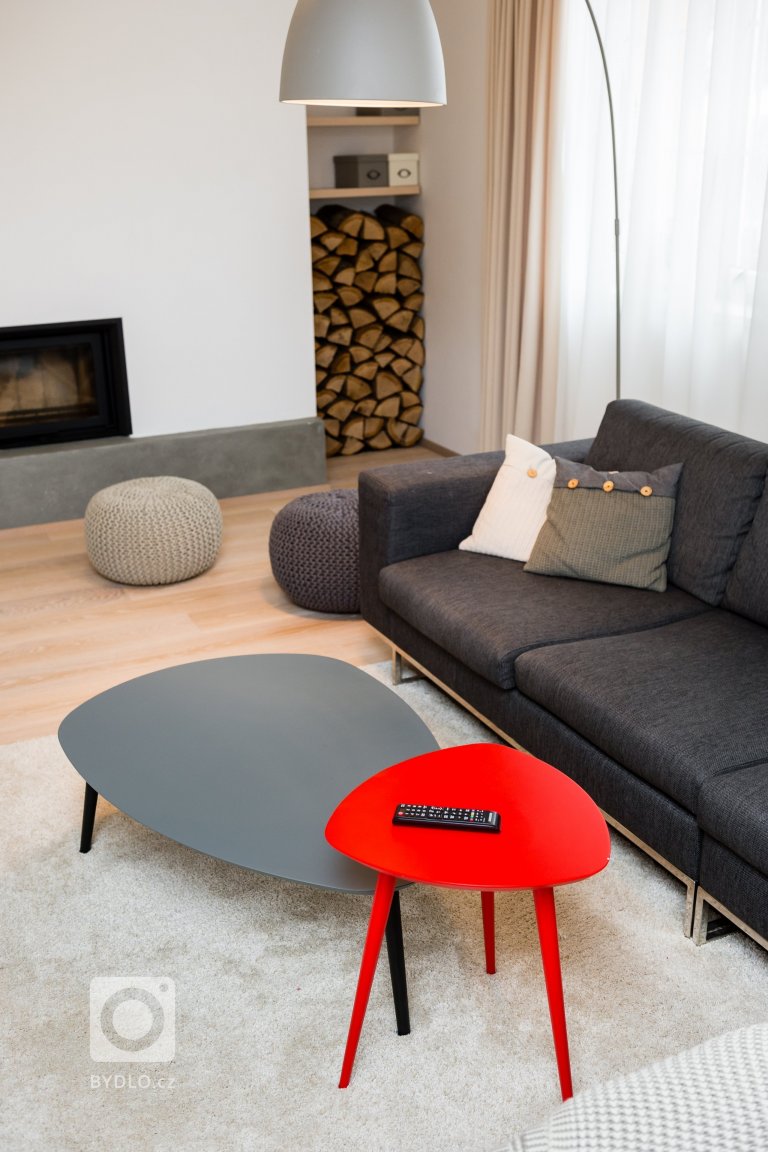 add picture to album