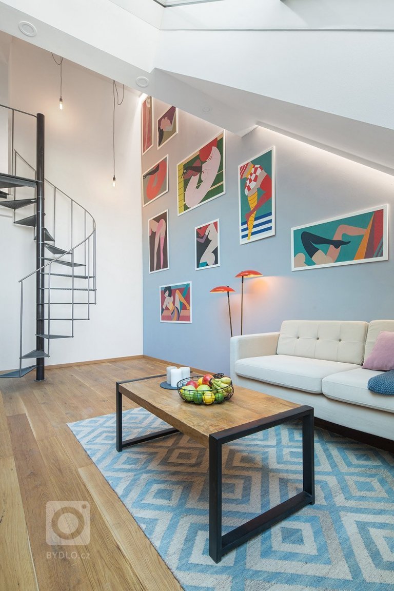 add picture to album